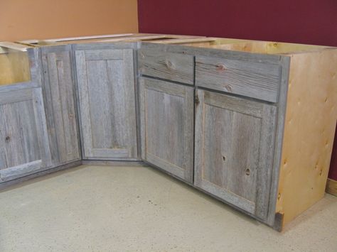 Weathered Gray Barn Wood Kitchen island, paired with cream cabinets! Oh yeah!! Driftwood Kitchen, Weathered Wood Furniture, Kitchen Cabinets For Sale, Farmhouse Console Table, Marble Top Dining Table, Barnwood Furniture, Dining Room Remodel, Wood Kitchen Island, Kitchen Cabinet Styles