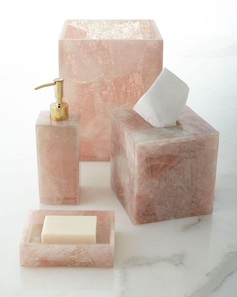 Rose quartz, bathroom, decor Ally Rose, Small Castle, Marble Bathroom Accessories, Vanity Sets, Bad Set, Beauty Parlour, Mediterranean Style Homes, Vanity Accessories, Mediterranean Decor