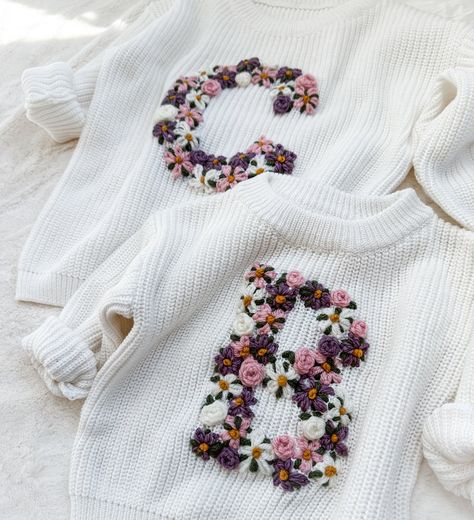 Hand Embroidered Baby Initial Sweater - Floral Monogram Sweater Message for customization & sweater, and yarn color availability! Embroider Baby Sweater, Hand Embroidery Baby Clothes, Embroidery Kids Clothes, Hand Embroidery Sweater, Sweater Embroidery Ideas, Embroidery Inspiration Clothing, Embroidery Baby Clothes, Name Sweater Baby, Embroidered Baby Sweater