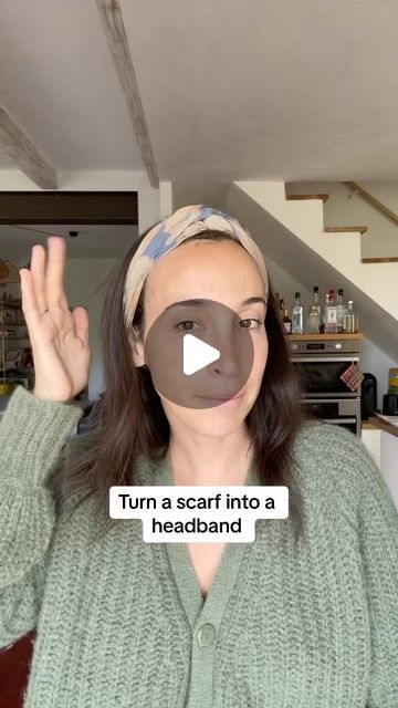 Isabelle Bertolami on Instagram: "How to turn an scarf into a headband #momlife #momsofinstagram" How To Keep Headbands From Slipping, How To Wear A Head Scarf, Scarf As Headband, Scarf Headband Hairstyles, Scarf Head, Head Wrap Scarf, Tie Scarf, Hair Scarf, Scarf Headband