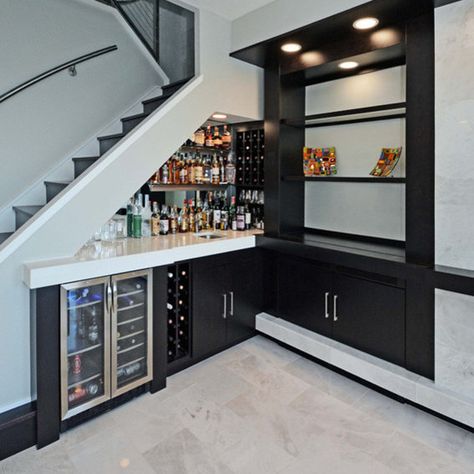 75 Wet Bar Ideas You'll Love - April, 2024 | Houzz Condo Modern, Wet Bar Design, Bar Under Stairs, Wet Bar Ideas, Wet Bar Designs, تحت الدرج, Home Wet Bar, Home Bar Rooms, Modern Home Bar