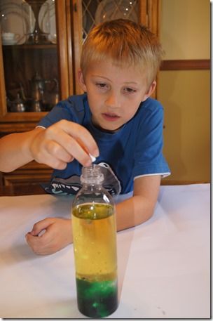 Fun Things for Kids – Make a Lava Lamp Diy Mini Lava Lamp, Alka Seltzer Lava Lamp, Diy Lava Lamp Without Alka Seltzer, Kids Lava Lamp Experiment, Lava Lamp Science Experiment, Fun Things For Kids, Homemade Lava Lamp, Make A Lava Lamp, Easy Science Projects