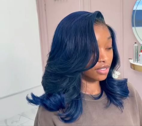 Colored Quick Weave, Blue Hair Black Women, Mixed Hairstyles, Blue Natural Hair, Icy Blue Hair, Black Hair Tips, Glow Hair, Dyed Hair Blue, Hair Black Women