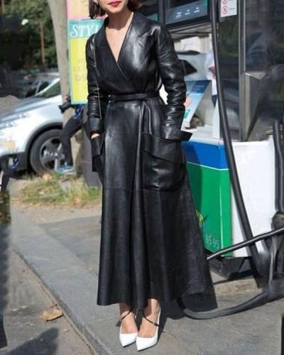 b29eed44276144e4e8103a661f9a78b7desc52825926ri Long Sleeve Leather Dress, Leather Dress Women, Trench Coat Dress, Maxi Dress Outfit, Gas Pump, Leder Outfits, Leather Outerwear, Winter Stil, Leather Trench Coat