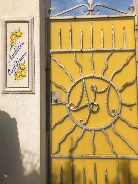 Lemon yellow doorway in capri italy aesthetic Capri Italy Aesthetic, Capri Aesthetic, Chanel Shades, Sicily Italy Aesthetic, Mediterranean Holiday, Reader Aesthetic, London Bedroom, Blonde Summer, Portofino Italy