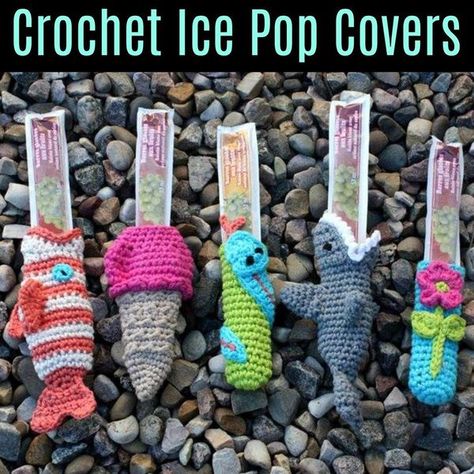 Ice Pop Holders, Crochet Cozies, Popsicle Holders, Crochet Mug Cozy, Cozy Pattern, Confection Au Crochet, Cozy Crochet Patterns, Crochet Cozy, Summer Stuff