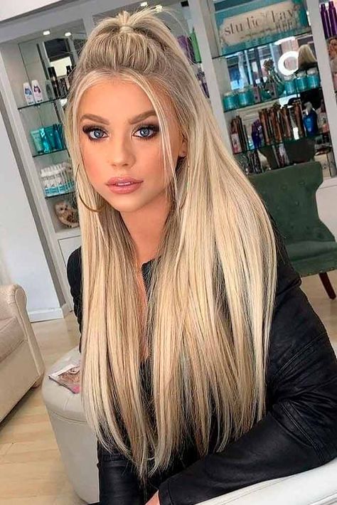 Kaylyn Slevin, Dirty Blonde Hair, Frontal Hairstyles, Voluminous Hair, Long Blonde, Front Lace Wigs Human Hair, Angel Face, Long Blonde Hair, Blonde Wig