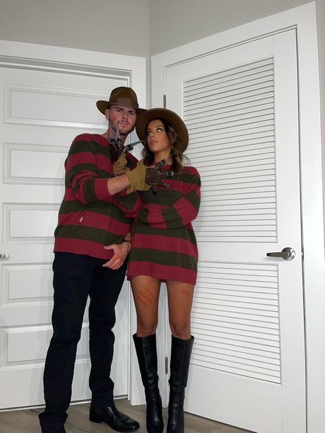 Couple Freddy Kruger, Couples Halloween Outfits Scary, Freddy Krueger Couple Costume, Freddy Krueger Costume, Scary Couples Costumes, Mexican Halloween Costume, Cute Couples Costumes, Halloween Parejas, Halloween Beauty