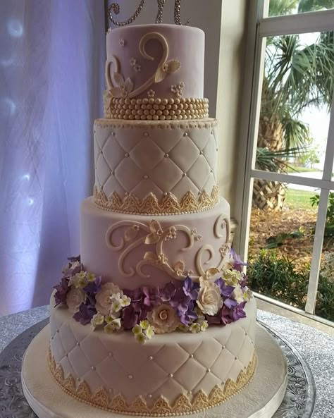 Champagne and Dusky Lilac Wedding: Sandra's Cakes, facebook Rapunzel Themed Cake, Rapunzel Wedding Cake, Rapunzel Quinceanera, Rapunzel Quinceanera Theme, Cake With Gold Accents, Cake Quinceanera, Rapunzel Wedding Theme, Purple Quinceanera Theme, Debut Cake