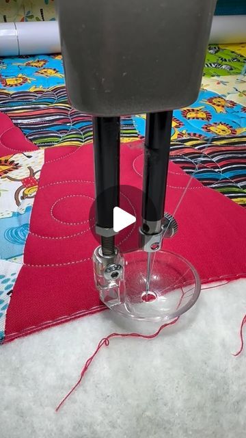 Handi Quilter Inc. on Instagram: "Pro-Stitcher can crop the bottom of your edge-to-edge design to fit your quilt perfectly!

#quiltingfun #prostitcher #handiquilter #quiltingtips #longarmquilter" Prostitcher Designs, Longarm Quilting Tutorials, Instagram Pro, Handi Quilter, Longarm Quilting Designs, Quilting Tips, Free Motion Quilting, Quilting Tutorials, Longarm Quilting