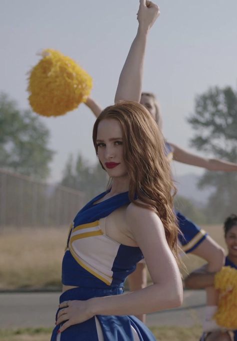 Red Hair Halloween, Red Hair Halloween Costumes, Cheryl Blossom Aesthetic, Riverdale Fashion, Cheryl Blossom Riverdale, Riverdale Cheryl, Riverdale Memes, Hair Halloween, Riverdale Cast