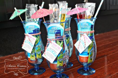 Alayna's Creations: Surprises for the End of the School Year  teacher gifts, kids Teacher Gift Baskets, Best Teacher Gifts, End Of School Year, Diy Cups, Staff Appreciation, Diy Teacher Gifts, Cadeau Diy, End Of School, Teacher Appreciation Week