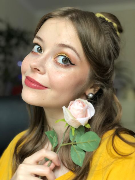 Belle Makeup Disney, Princess Belle Makeup, Disney Makeup Looks, Princess Makeup Looks, Look Disney, Disney Princess Halloween, Belle Makeup, Belle Halloween, Disney Princess Makeup