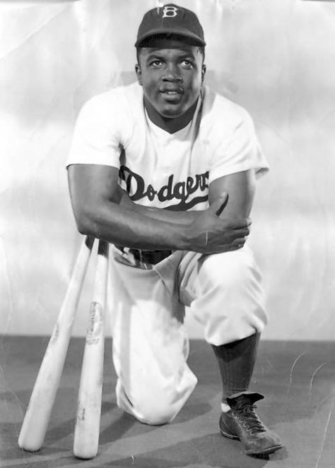 Baseball Awards, Baseball Canvas, Jackie Robinson Day, Brooklyn Dodgers, Basketball Leagues, Jackie Robinson, Sports Photos, Play Ball, Baseball Players