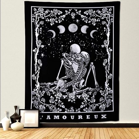 Dremisland Skull Tapestry Kissing Lovers Tarot Wall Tapestry Black & White Moon Phase Skeleton with Rose Wreath Wall Hanging for Bedroom Gothic Home Decor (M/130X150cm(51"X59")) : Amazon.co.uk: Home & Kitchen Skeleton Tapestry, Tarot Tapestry, Skull Tapestry, Sun And Moon Tapestry, Xmas Wishlist, Dorm Living Room, Yoga Blanket, Moon Tapestry, Human Skeleton