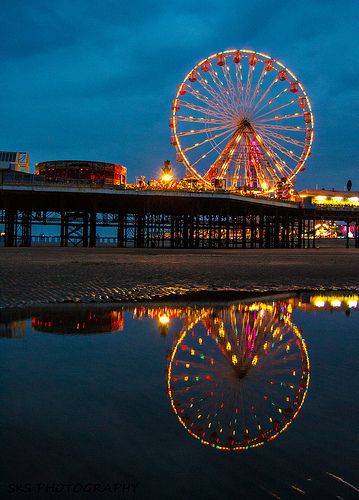 Blackpool Photography, Blackpool Lights, Blackpool Illuminations, Blackpool Beach, Blackpool Uk, Textiles Gcse, Dancing Ballroom, Blackpool England, Lights At Night