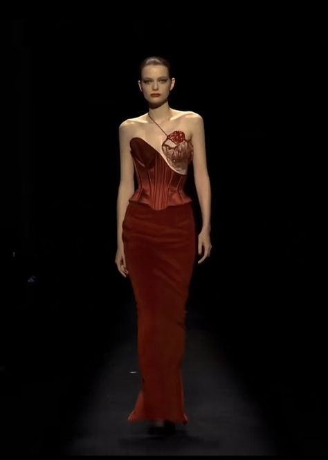 Dinner Gown, Corset Fashion Outfits, Corset Fashion, Runway Fashion Couture, Christian Dior Haute Couture, Fashion Aesthetics, Girly Outfits, Couture Fashion, Red Dress