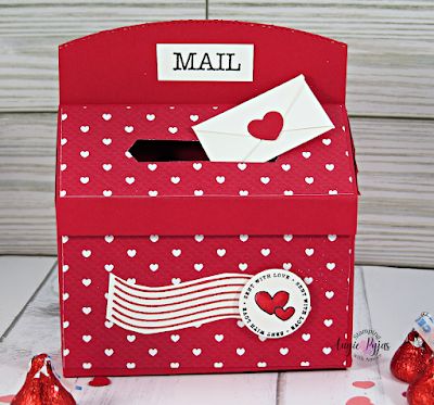 Valentines Day Mailbox Ideas Diy, Valentine Mailbox Ideas Diy, Valentine Crafts Diy, Diy Valentine's Treats, Mailbox Diy, Box Valentine, Diy Valentines Day, Diy Mailbox, Valentine Boxes