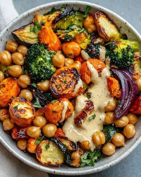 Roasted Veggie & Chickpea Bowls with Maple Dijon Tahini Dressing - Miarecipes Chickpea Bowls, Jamie Oliver Recipes, Tahini Dressing, Fun Easy Recipes, Broccoli Florets, Mediterranean Diet Recipes, Roasted Veggies, Brussels Sprouts, Mediterranean Diet