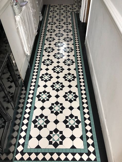 Mosaic Hallway, Hallway Victorian, Hearth Kitchen, Tiles Hallway, London Mosaic, Victorian Hallway Tiles, Victorian Mosaic Tile, Hallway Tiles, Hallway Tiles Floor