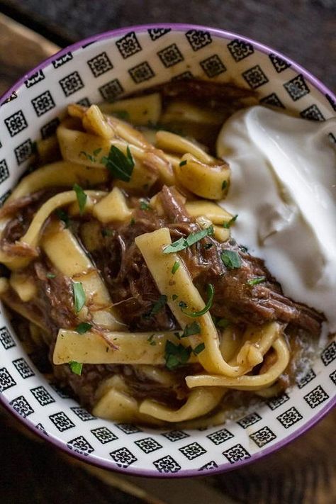 Chuck Roast Stroganoff, Roast Stroganoff, Beef Stroganoff Slow Cooker, Stroganoff Slow Cooker, Smoked Chuck Roast, Outdoor Cooking Recipes, Beef Stroganoff Easy, Slow Cooker Beef Stroganoff, Recipe Beef