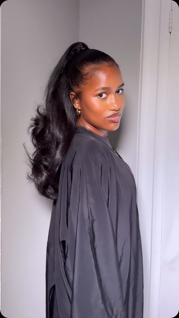 Jleah Greene on Instagram: "half up half down on my girl 💕, using 3 18” Cambodian Wave bundles.   #tapeins #pheonixhairstylist #azhairstylist #arizonahairstylist #bostonhairstylist" Half And Half Hair, Bridal Party Hair, Black Ponytail Hairstyles, Birthday Hair, Baddie Hairstyles, Half Up Half Down, Black Girls Hairstyles, Hair Skin, Down Hairstyles