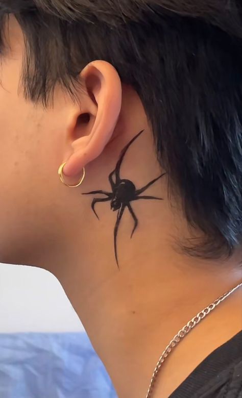 Tattoo Behind The Ear, Spider Tattoos, Hot Rod Tattoo, Scary Spider, Spiderman Tattoo, Mystical Tattoos, Japanese Pop Art, Pin Down, Tattoo Inspiration Men