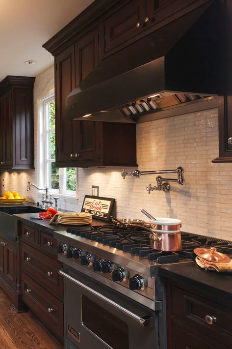 Dark Cabinets With Light Countertops, Backsplash For Dark Cabinets, Dark Brown Kitchen Cabinets, Dark Brown Kitchen, Kitchen Backsplash Ideas With Dark Cabinets, Light Countertops, Dark Wood Kitchen Cabinets, Backsplash With Dark Cabinets, Dark Brown Cabinets