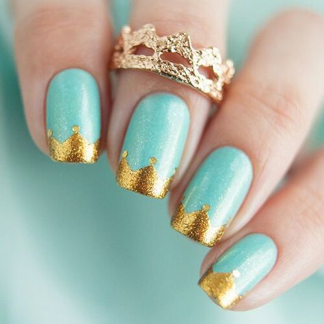 Crown Nails, French Tip Nail Designs, Gold Nail, Her Nails, Simple Nail Art Designs, Nail Art Wedding, Nails Polish, Disney Nails, Bride Nails