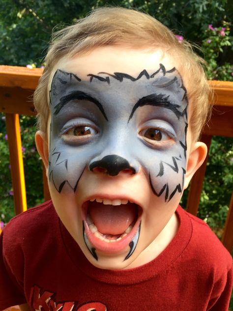 Werewolf Face Paint Men, Wolf Face Paint Easy, Werewolf Face Paint, Face Paint Simple, Face Paint For Men, Werewolf Face, Puppy Face Paint, Wolf Face Paint, Jungle Book Costumes