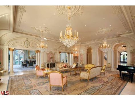 Inside the most expensive home for sale in Beverly Hills as of 11/16/11: $55 million. Baroque Interior Design, Sunset House, Baroque Interior, Baroque Decor, Baroque Design, Home Cinema, Baroque Fashion, French Decor, Classic Interior