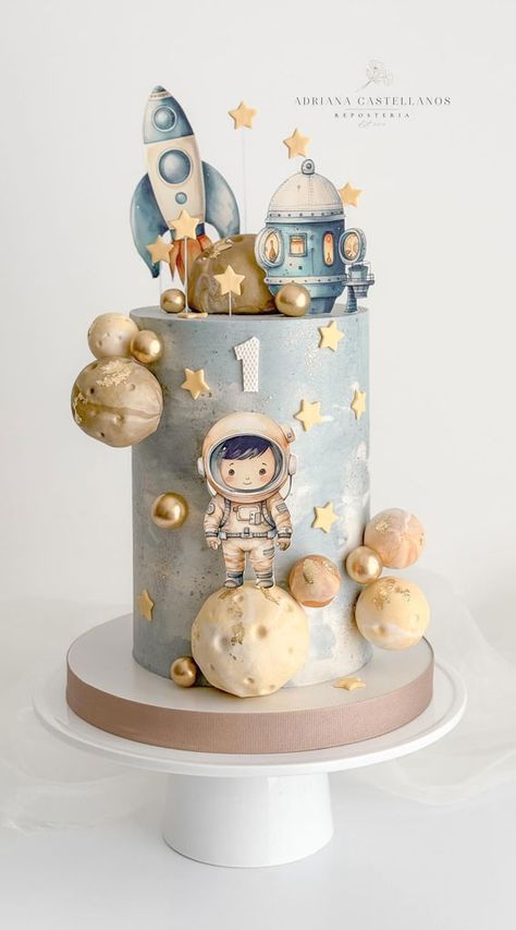 first birthday cake, baby birthday cake, 1st birthday cake, baby birthday cake for boy, baby birthday cake for girl, birthday cake for little ones, birthday cake, baby boy birthday cake, baby girl birthday cake Astronaut First Birthday, Birthday Cake Baby Boy, Cake Baby Birthday, Birthday Cake For Boy, Space Themed Cake, Astronaut Cake, Baby Boy Birthday Cake, Astronaut Birthday