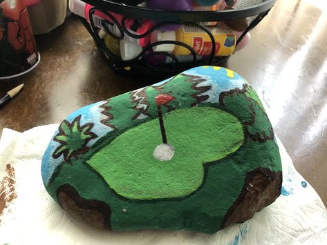 Golf Rock Painting, Golf Painting, Bucket List For Teens, Stuff For House, Kindness Rocks, Painting Rocks, Rock Painting Art, House And Garden, Rock Painting Ideas