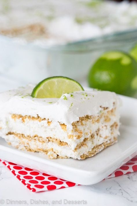 Key Lime Pie Ice Box Cake Pastries Board, Key Lime Icebox Cake, Creamy Key Lime Pie, Citrus Party, Sweet Potato Pound Cake, Icebox Cakes, Ice Box Cake, Key Lime Desserts, Citrus Desserts