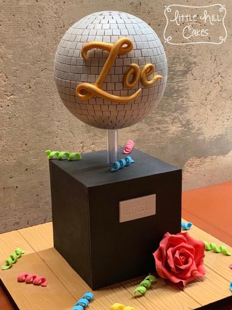 Strictly Come Dancing Glitter Ball Cake - cake by Little Hill Cakes Trophy Cake, Zoe Ball, Disco Cake, Studio 54 Party, Dance Cakes, Cake Frame, Chocolate Mud Cake, Ball Cake, Dancing Party