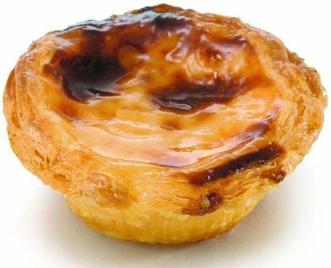 Yes! Portuguese Egg Tart, Custard Tart, Pastry Tart, Egg Tart, Pastry And Bakery, Portuguese Recipes, Belem, Baklava, Mini Cakes