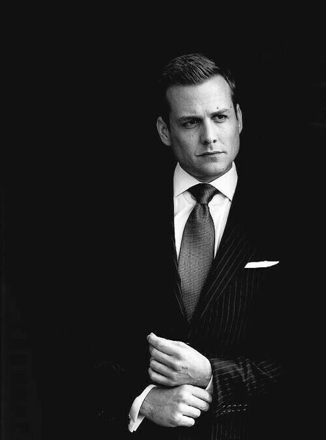 Harvey Specter Suits Serie, Harvey Spectre, Suits Tv Series, Suits Tv Show, Specter Suits, Suits Harvey, Harvey Specter Suits, Harvey Specter Quotes, Suits Usa