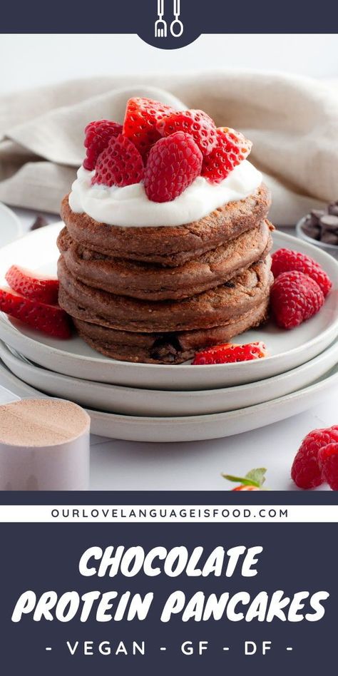 These chocolate protein pancakes are the absolute best! This recipe makes fluffy pancakes that are healthy, filling, and delicious! Recipe is vegan, gluten free, and dairy free. #proteinpancakes #pancakes #chocolatepancakes Protein Pancakes Without Banana, Fluffy Protein Pancakes, Healthy Pancakes Easy, Eggless Pancake Recipe, Eggless Pancakes, Weekend Breakfast Recipes, Gluten Free Protein Pancakes, Healthy Protein Pancakes, Protein Pancakes Recipe