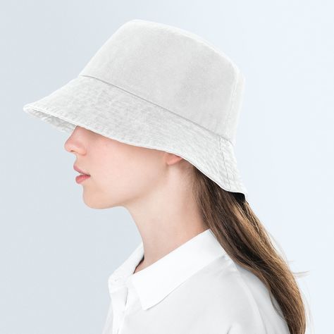 Street Fashion Shoot, Beige Bucket Hat, Hat Mockup, White Bucket Hat, Clothing Mockup, White Hat, Fashion Shoot, Mockup Psd, Free Photo