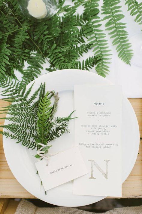 Fern Place Setting, Moss And Fern Centerpieces, Fern Decor, Elopement Decor, Wedding Table Menus, Fern Wedding, Lake District Wedding, Chicago Wedding Venues, Sweet Violets