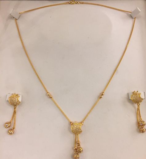 Latest Gold Necklace Designs, Latest Gold Necklace, Gold Mala, Latest Necklace Design, Tie Chain, Beautiful Wedding Jewelry, Korean Accessories, New Gold Jewellery Designs, Diamond Pendants Designs