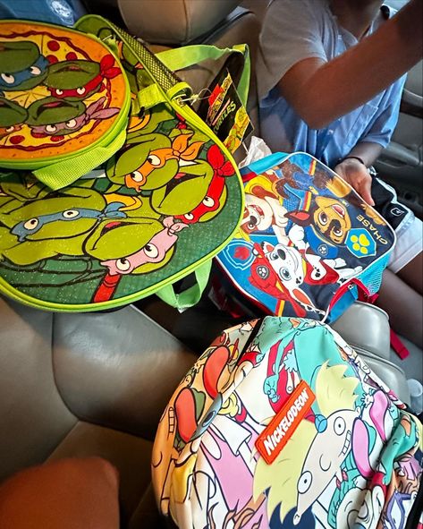 Senior year kids backpack👵🎒 Senior Backpacks Funny, Senior Year Kids Backpacks, Senior Backpack Ideas Funny, Kids Backpack Senior Year, Kid Backpacks Senior Year, Senior Backpack Ideas, Senior Year Backpack, Senior Backpacks, Backpack Ideas