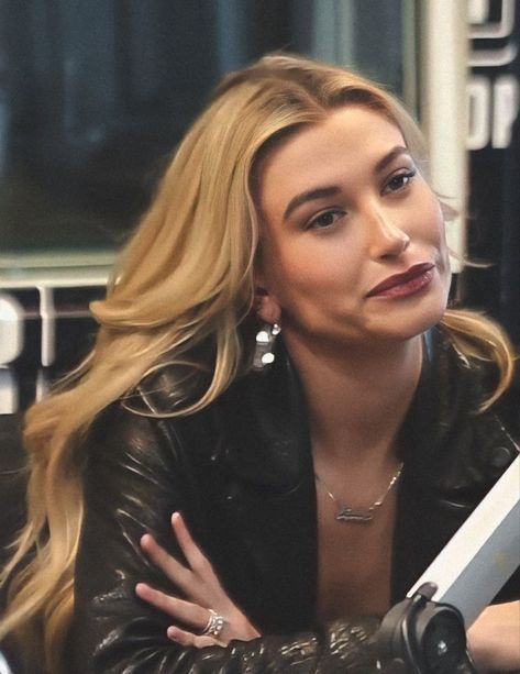 Haileyisboring Era, Hailey Bieber Blonde, Hailee Bieber, Hayley Bieber, Hailey Rhode Baldwin, Hailey Rhode, Blonde Hair Makeup, Hailey Bieber Style, Hailey Baldwin Style