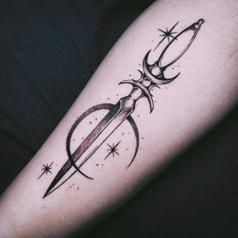 Athame Tattoo, Daggar Tattoo, Blue Moon Tattoo, Witchcraft Tattoos, Drawing Summer, Knife Tattoo, Bestie Tattoo, Sigil Tattoo, Witch Tattoo