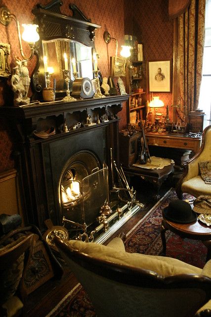 Victorian Interiors Vintage, Dark Academia Room, Academia Room, Victorian Parlor, Victorian Interior, Victorian Interiors, 221b Baker Street, Gothic Design, Victorian Decor