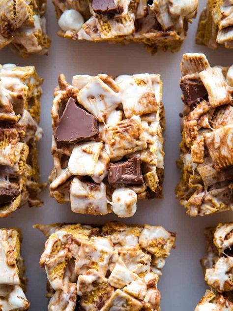 Golden Grahams S'Mores Bars - Cook Fast, Eat Well Golden Graham Treats, Golden Grahams Smores Bars, Brown Butter Rice Krispie Treats, Brown Butter Rice, Graham Dessert, Summer Ingredients, Breakfast Cupcakes, Golden Grahams, Treat Bar