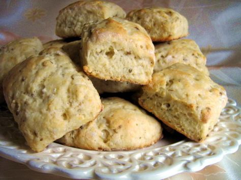 These delightful, sweet biscuits were heavenly hot from the oven, drizzled with honey, but they also kept well and were good the next morning for breakfast and at lunch with a little cheese. I used anise seed from www.Penzeys.com, and it had a terrific flavor. The seeds soften during the baking process, and it smells like Springerle cookies when the biscuits are baking (but these are much faster to make!) Anise Scones, Anise Bread Recipe, Honey Biscuits Recipe, Honey Biscuit Recipe, Honey Biscuits, Best Biscuit Recipe, Sweet Biscuits, Copy Cat Recipe, Springerle Cookies