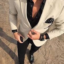 Beige Blazer Men, Black Blazer Casual, Mcgregor Suits, Blazer Men Casual, Beige Pants Outfit, Smart Casual Look, Mens Fashion Coat, Blazer Outfits Men, Black Suit Men