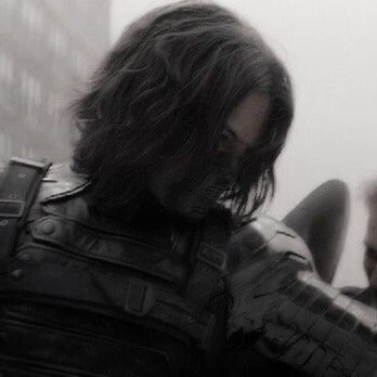 Tom Hardy Haircut, Bucky Barnes Aesthetic, Black Widow Aesthetic, Castlevania Wallpaper, Bucky Barnes Marvel, Barnes Marvel, Captain America Movie, James Buchanan Barnes, Winter Soldier Bucky