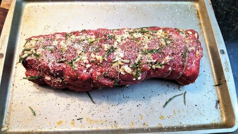 Beef Eye Fillet Roast, Roast Beef Fillet Recipes, Fillet Of Beef Recipes, Whole Fillet Of Beef, Filet In The Oven, Fillet Steak Recipes, Beef Fillet Recipes, Roast Fillet Of Beef, Fillet Of Beef